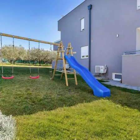 ヴィラ Grande T&d For 14 People Near With Sauna, Fitness & Heated Pool