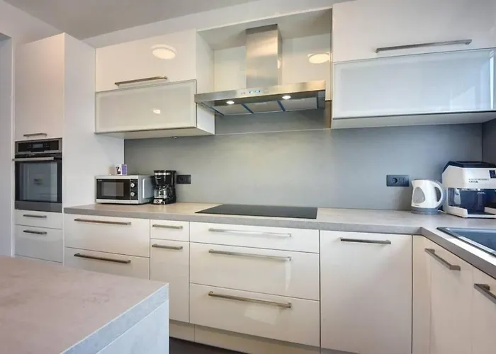 Vila Grande T&d For 14 People Near With Sauna, Fitness & Heated Pool Pula
